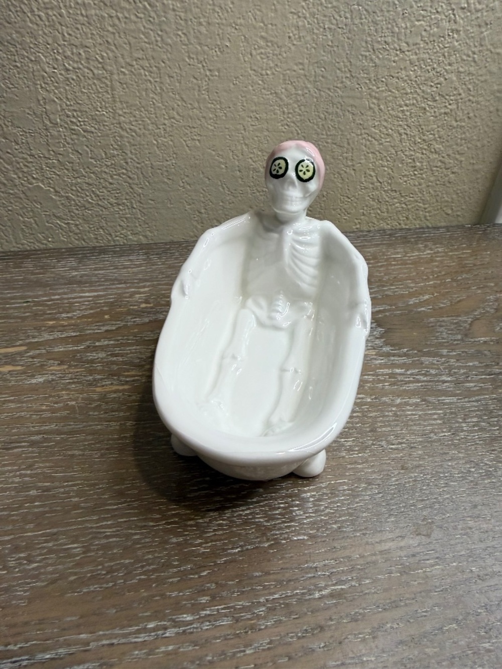 New Target Bullseye Soap Holder